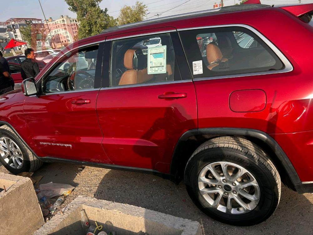 Jeep Grand Cherokee